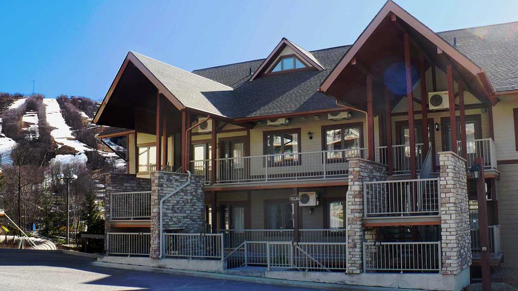 Au Pied Des Pentes Apartman Bromont Kültér fotó